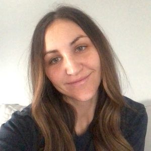 Meet your Posher, Simone